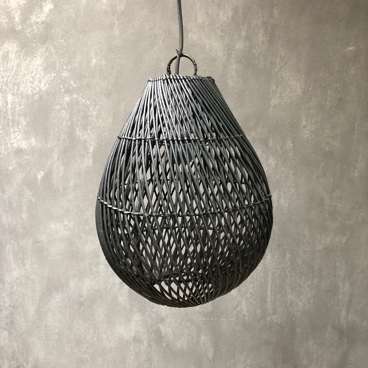 RATTAN LAMPSHADE (INDONESIA) DROP 35L 35W 45H BLK