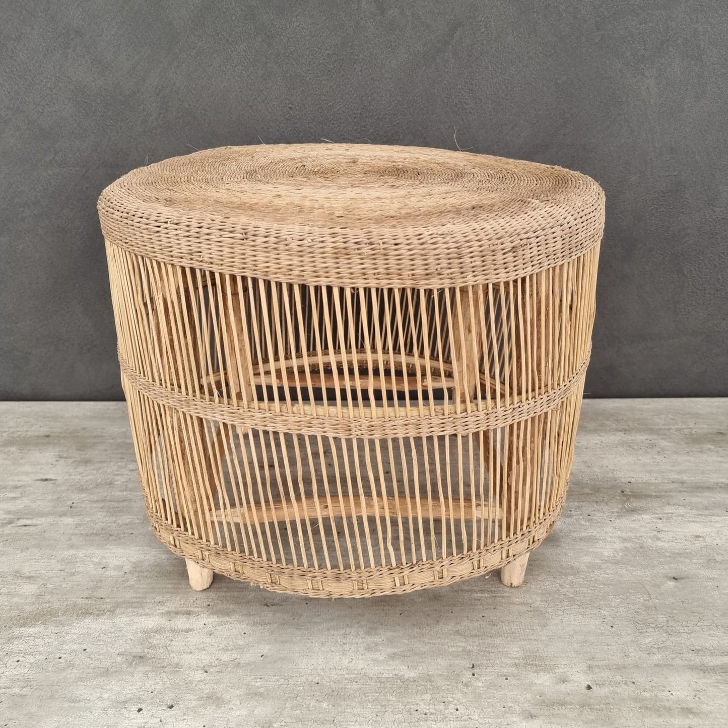 MALAWIAN ROUND TABLE (MALAWI) 45D 53H NATURAL
