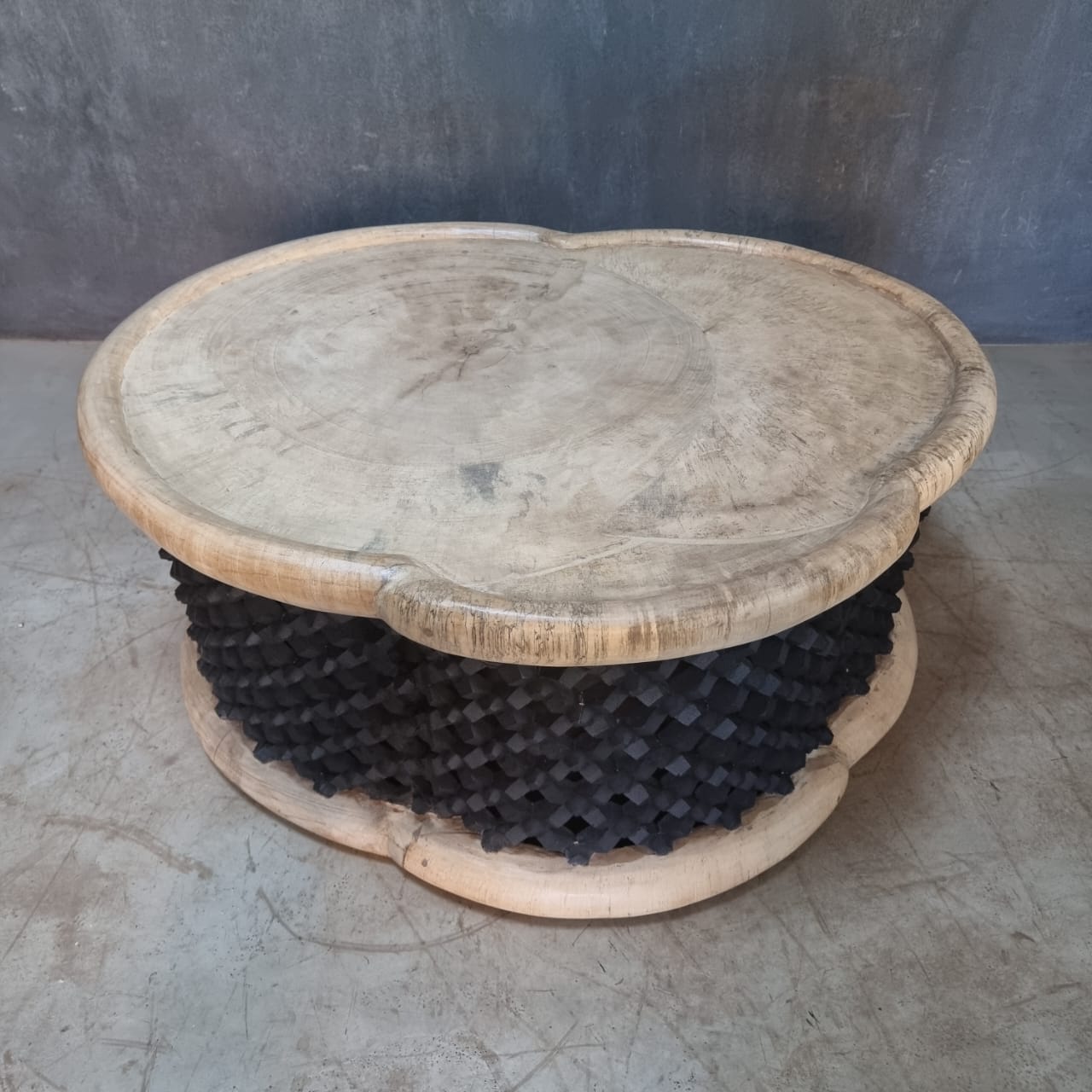 CLUSTER TABLE (CAMEROON) 100L 83W 43H NAT+DARK MID