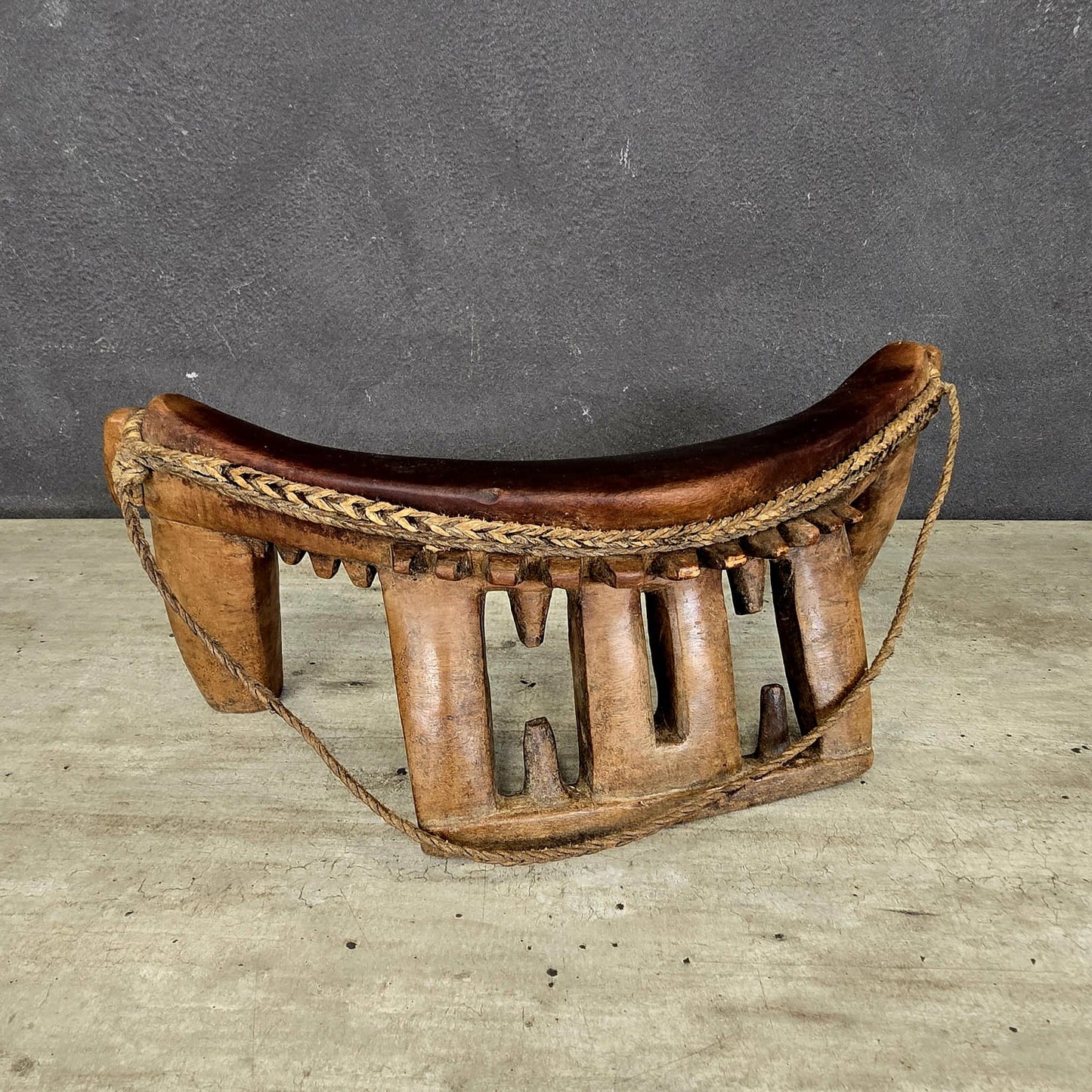 DINKA HEADREST (SUDAN) SP