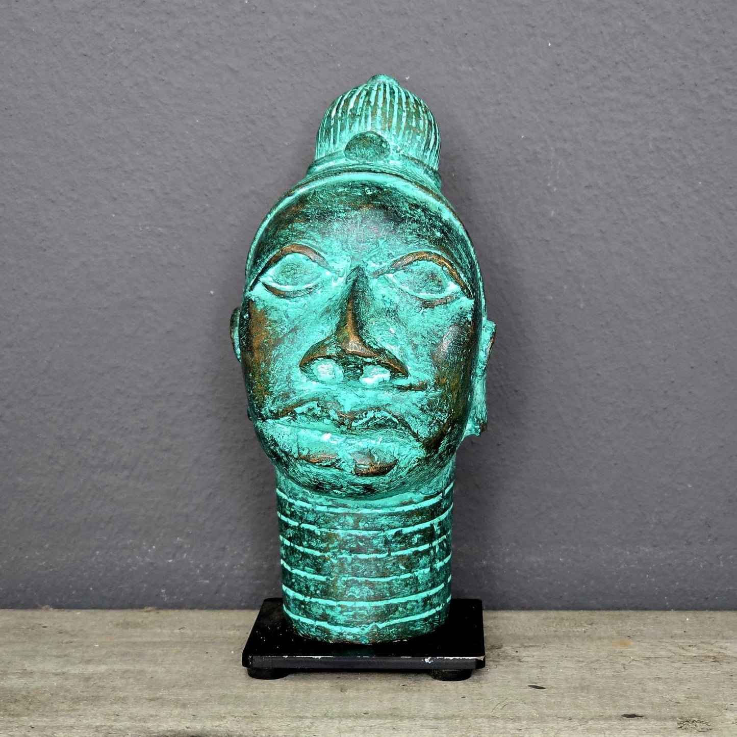 BENIN HEAD (BENIN/NIGERIA) 12H