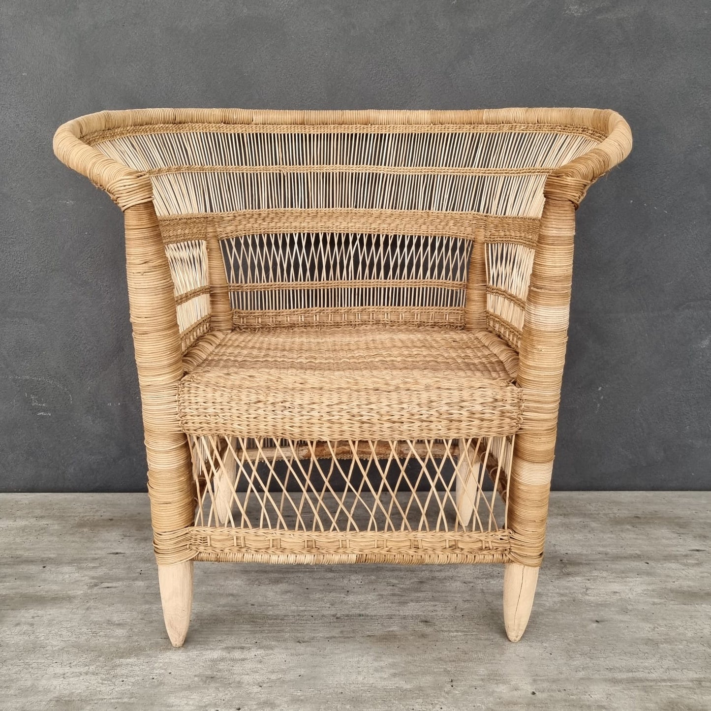 CHAIR SNGL (MALAWI) 78L 59W 84H NAT