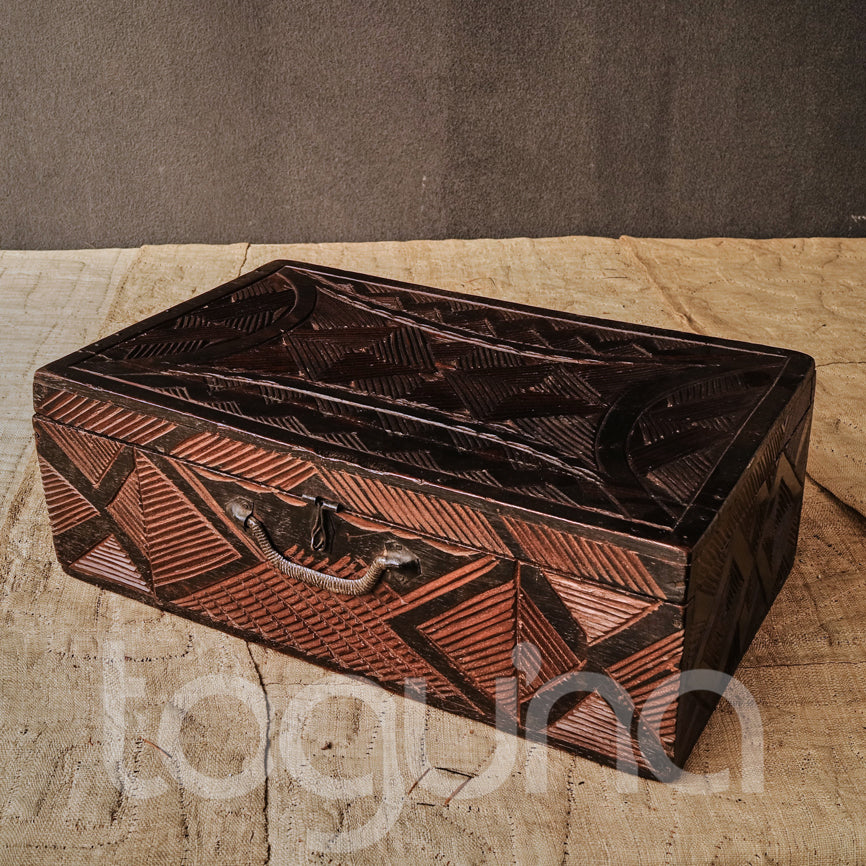 NUPE DOWRY CHEST (NIGERIA)
