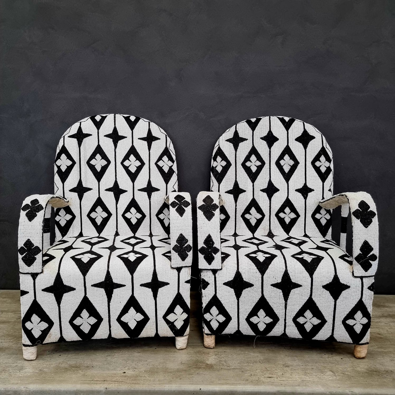 YORUBA ARMCHAIR (NIGERIA) 63L 63W 94H BEADED 1/2