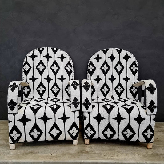 YORUBA ARMCHAIR (NIGERIA) 63L 63W 94H BEADED 1/2