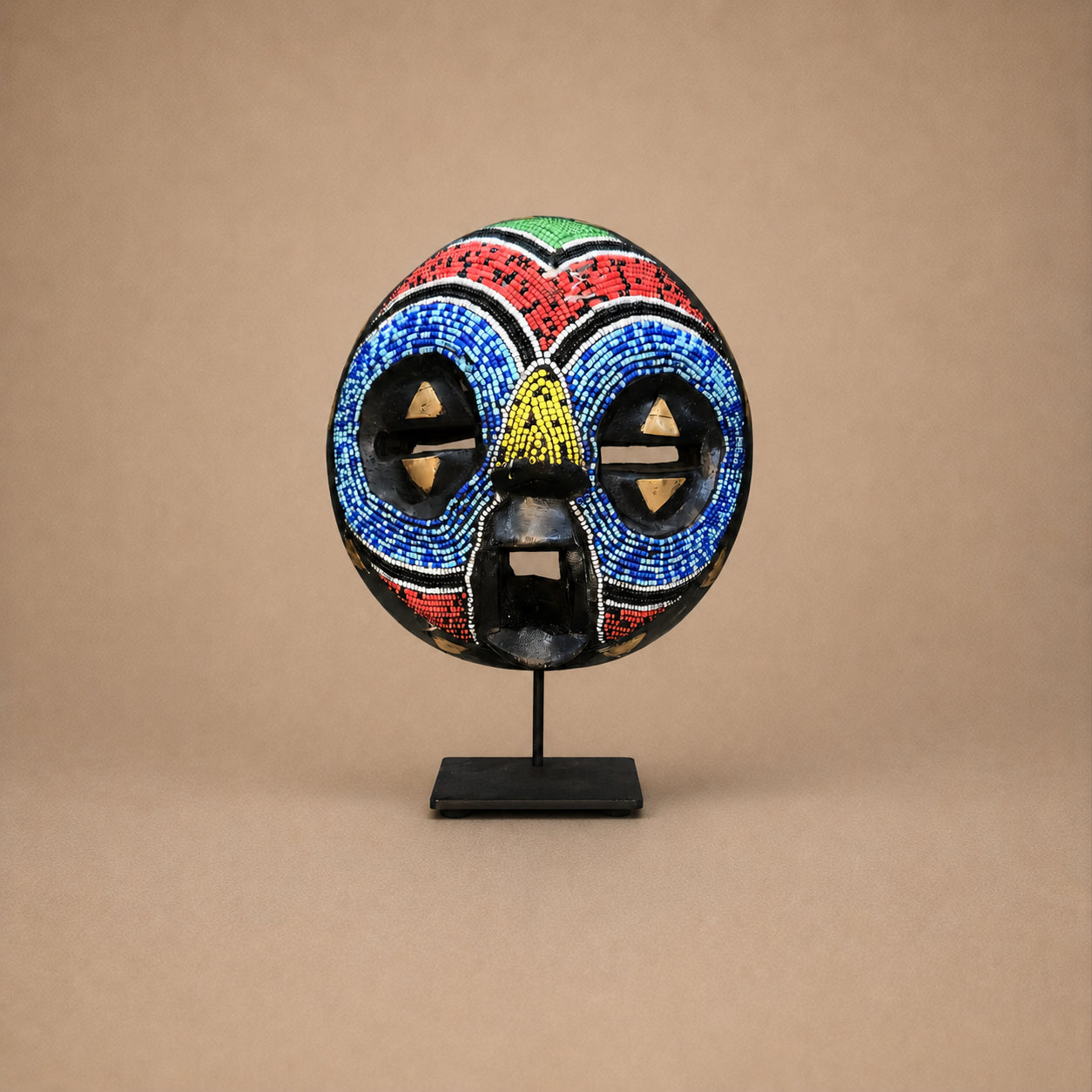 PASSPORT MASK (GHANA) BEADED 15H
