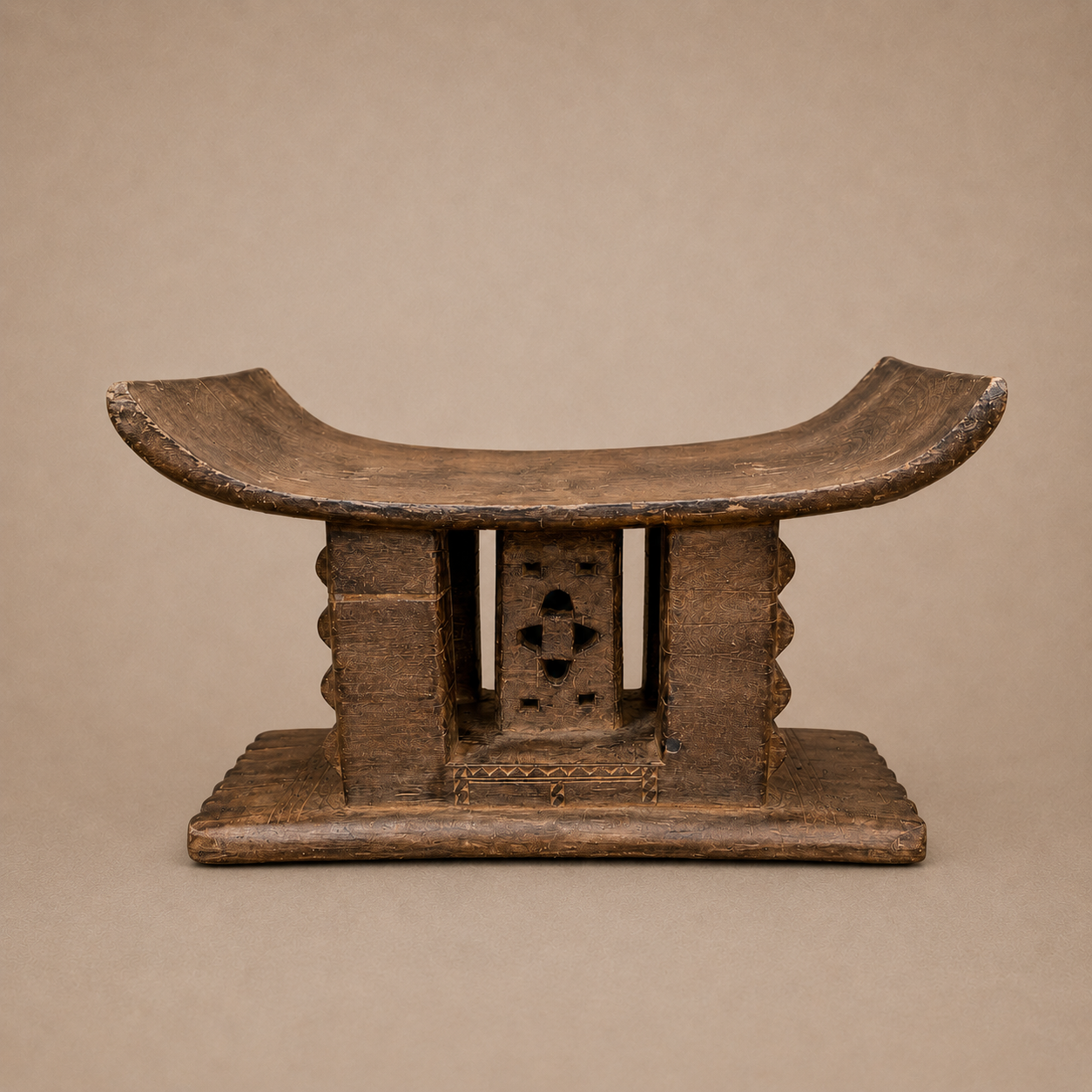 ASHANTI STOOL (GHANA) MED