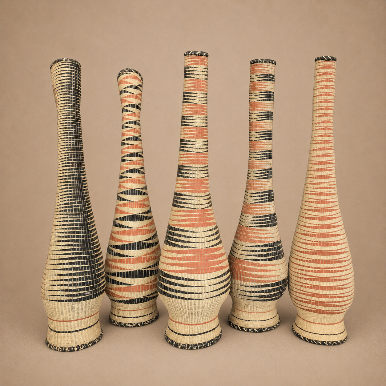 TUTSI VESSEL BASKET (RWANDA) 90-100H