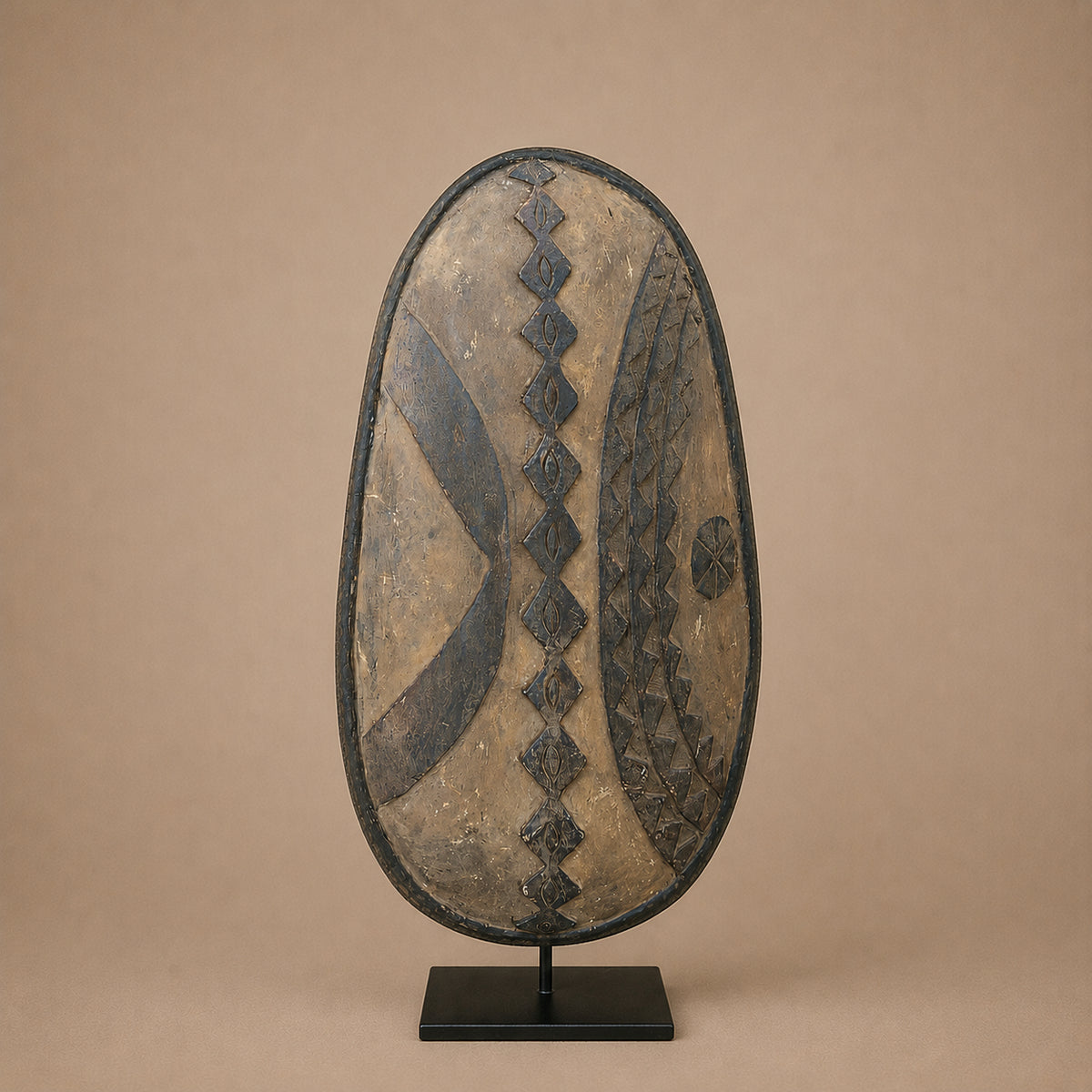 Kikuyu Shield Kenya - African shield at Togu'na