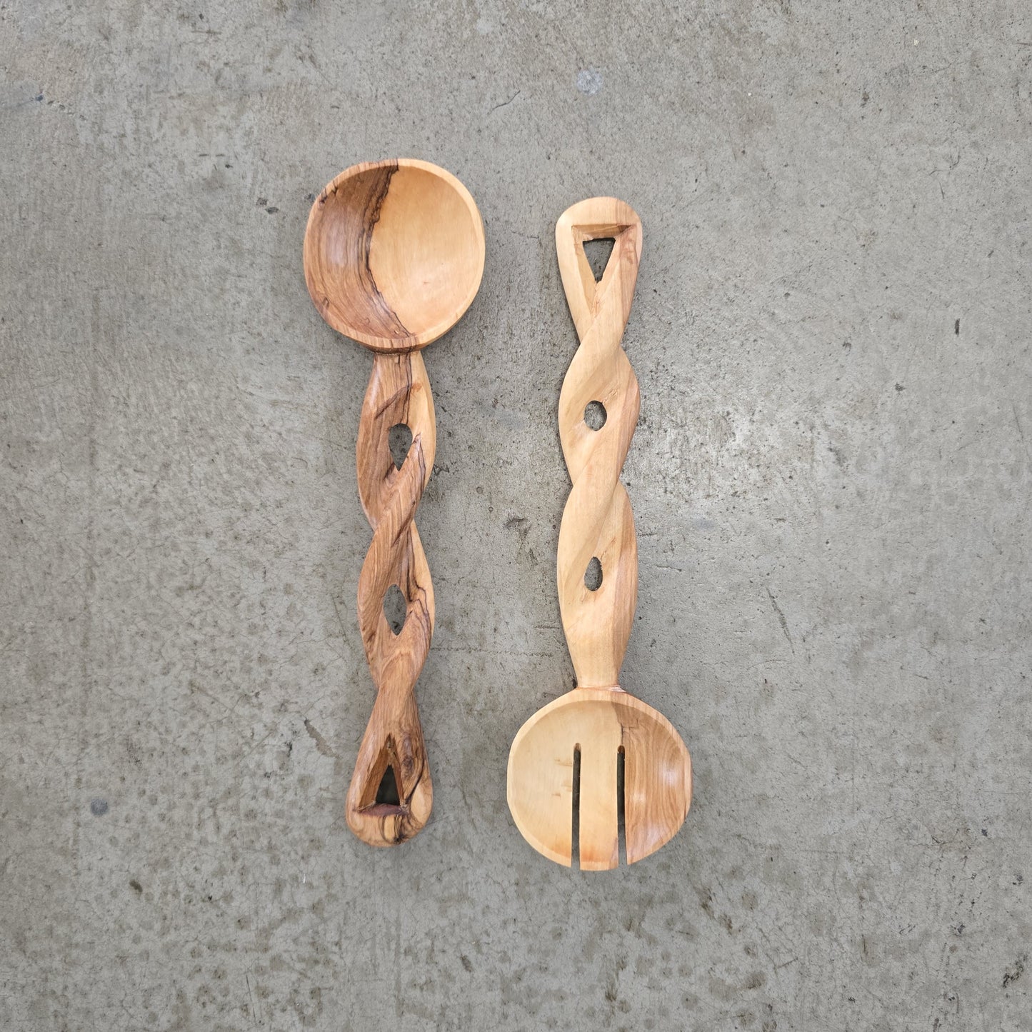 SALAD SERVERS (KENYA) 25L TWIST