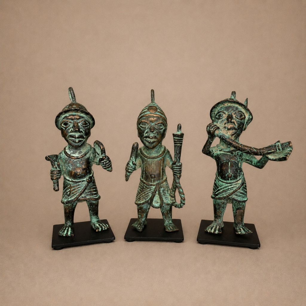 BENIN FIGURE (NIGERIA) 20H