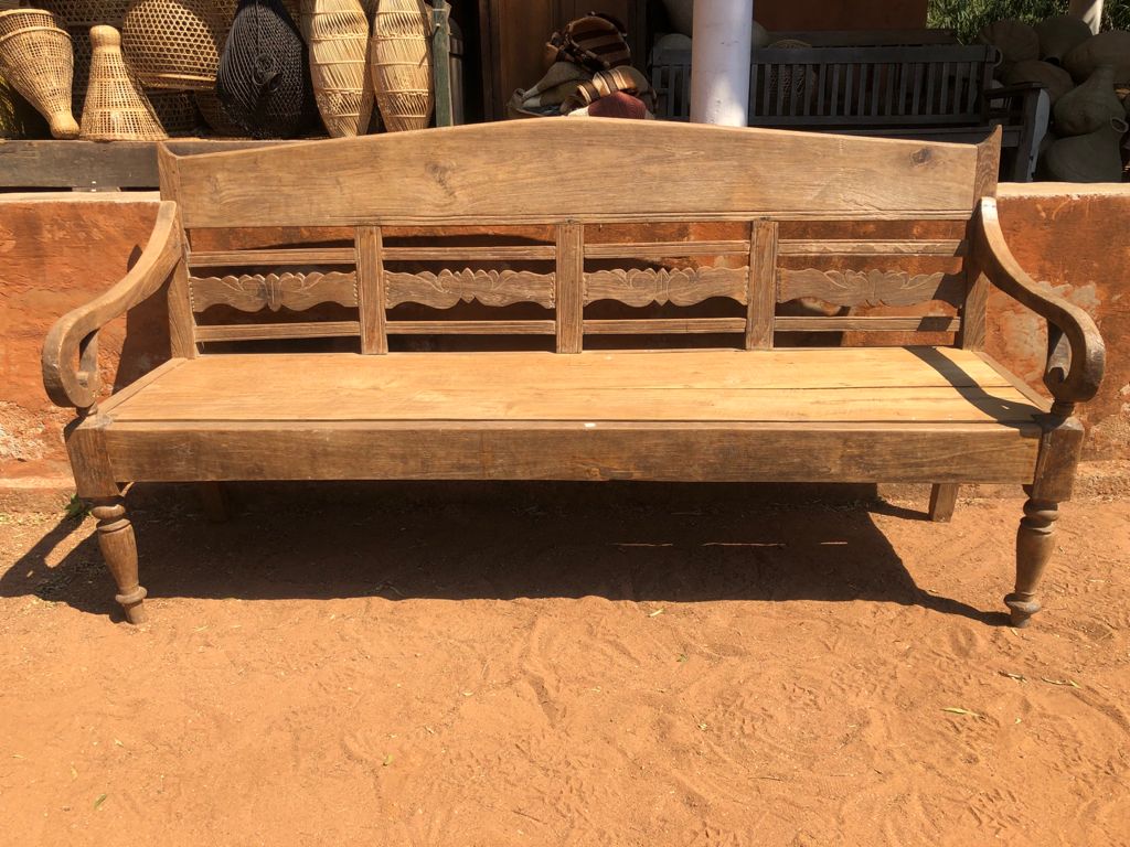 BALINESE BENCH (INDONESIA) 116L 54W 90H