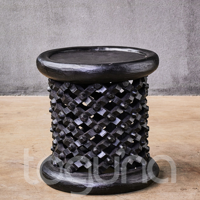 BAMILEKE STOOL/SIDE-TABLE (CAMEROON) 40D 40H DARK