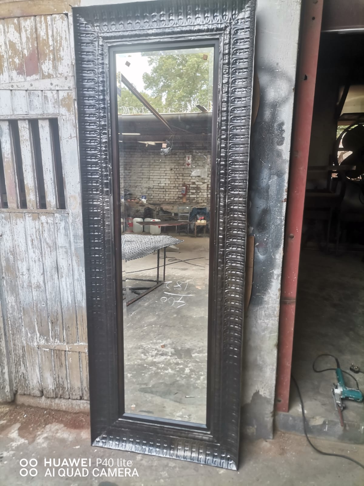 MIRROR+PRESSED CEILING FRAME (SOUTH AFRICA) 70W 250H BEVEL