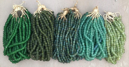 RECYCLED GLASS BEAD (GHANA) MED