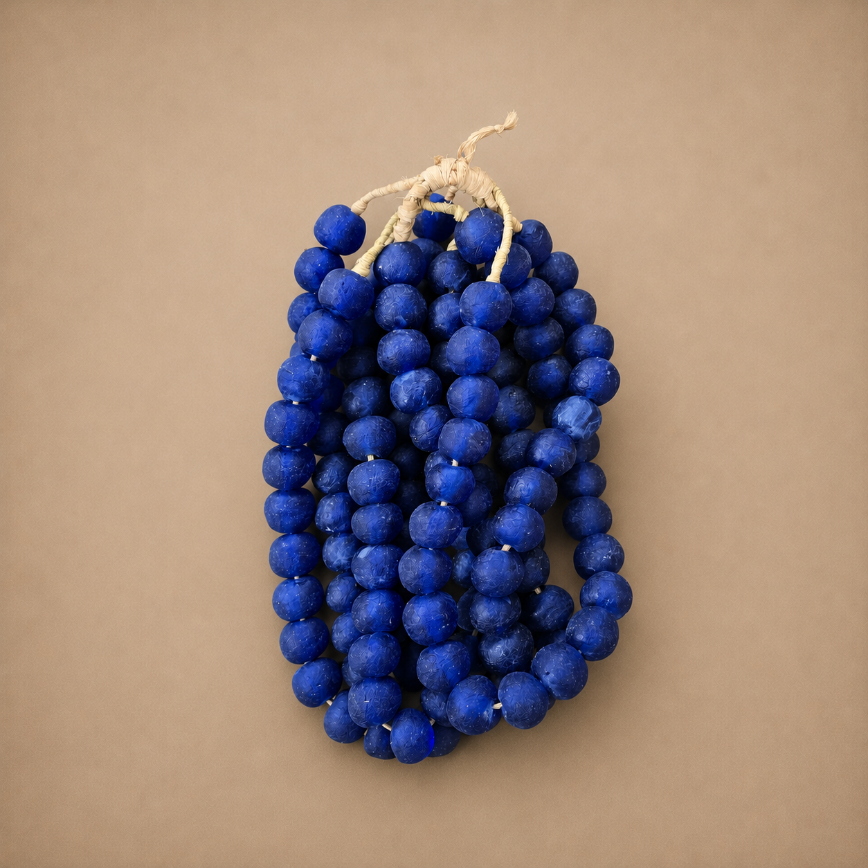 RECYCLED GLASS BEAD (GHANA) XL BLUE