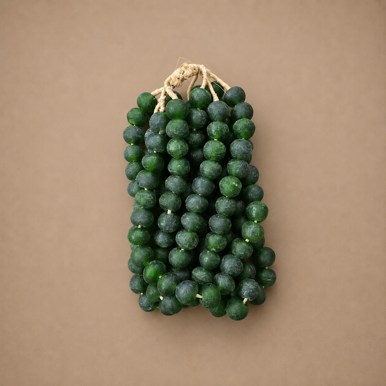 RECYCLED GLASS BEAD (GHANA) XL GREEN
