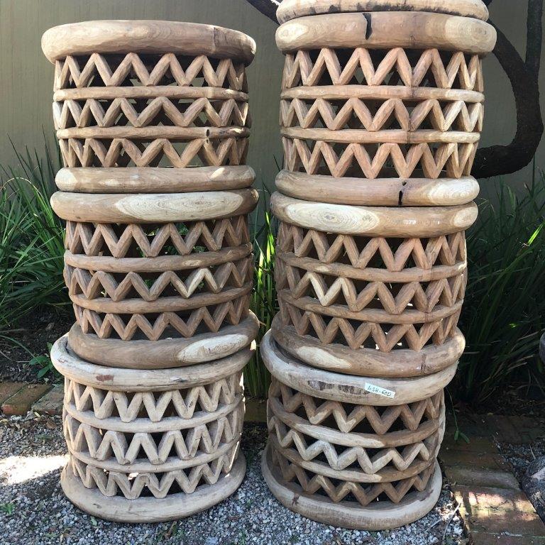 STOOL/SIDE-TABLE (CAMEROON) 60D 43H NATURAL