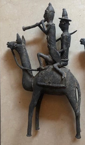 SAO CAMEL & 2 RIDERS (CAMEROON) 44H