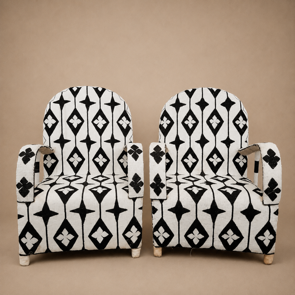 YORUBA ARMCHAIR (NIGERIA) 63L 63W 94H BEADED 1/2