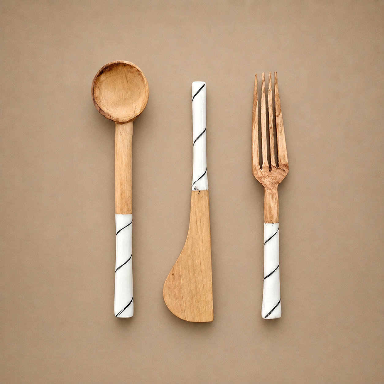 CUTLERY SERVERS (KENYA) SET 3 MIX