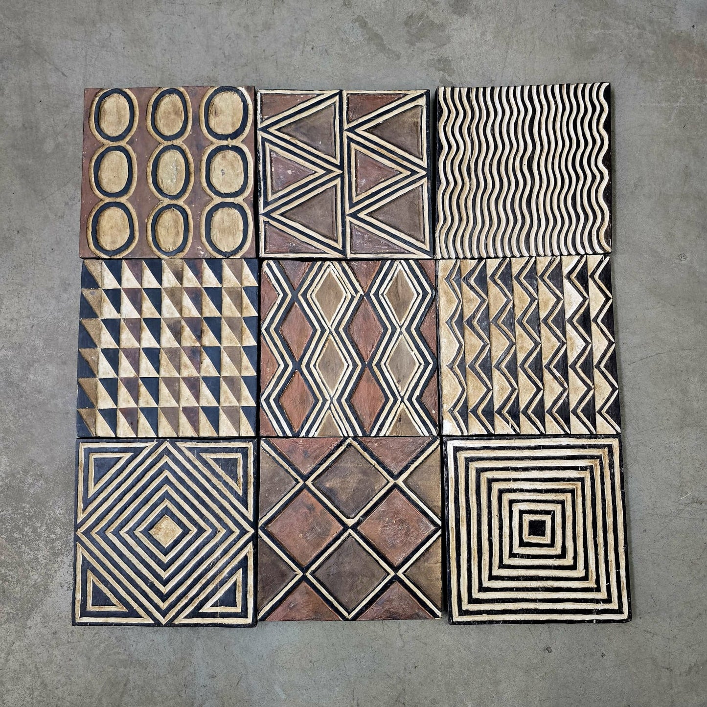 DECORATIVE TILE (CAMEROON) 36W 36H