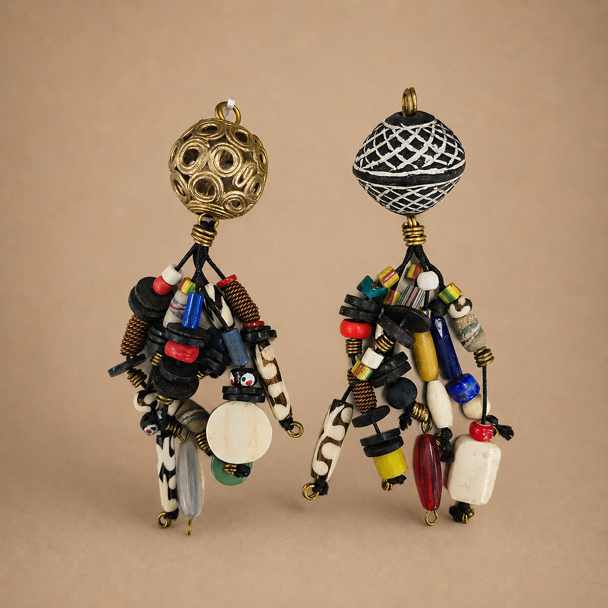 AFRICAN TRADE BEAD KEYRING (KENYA)