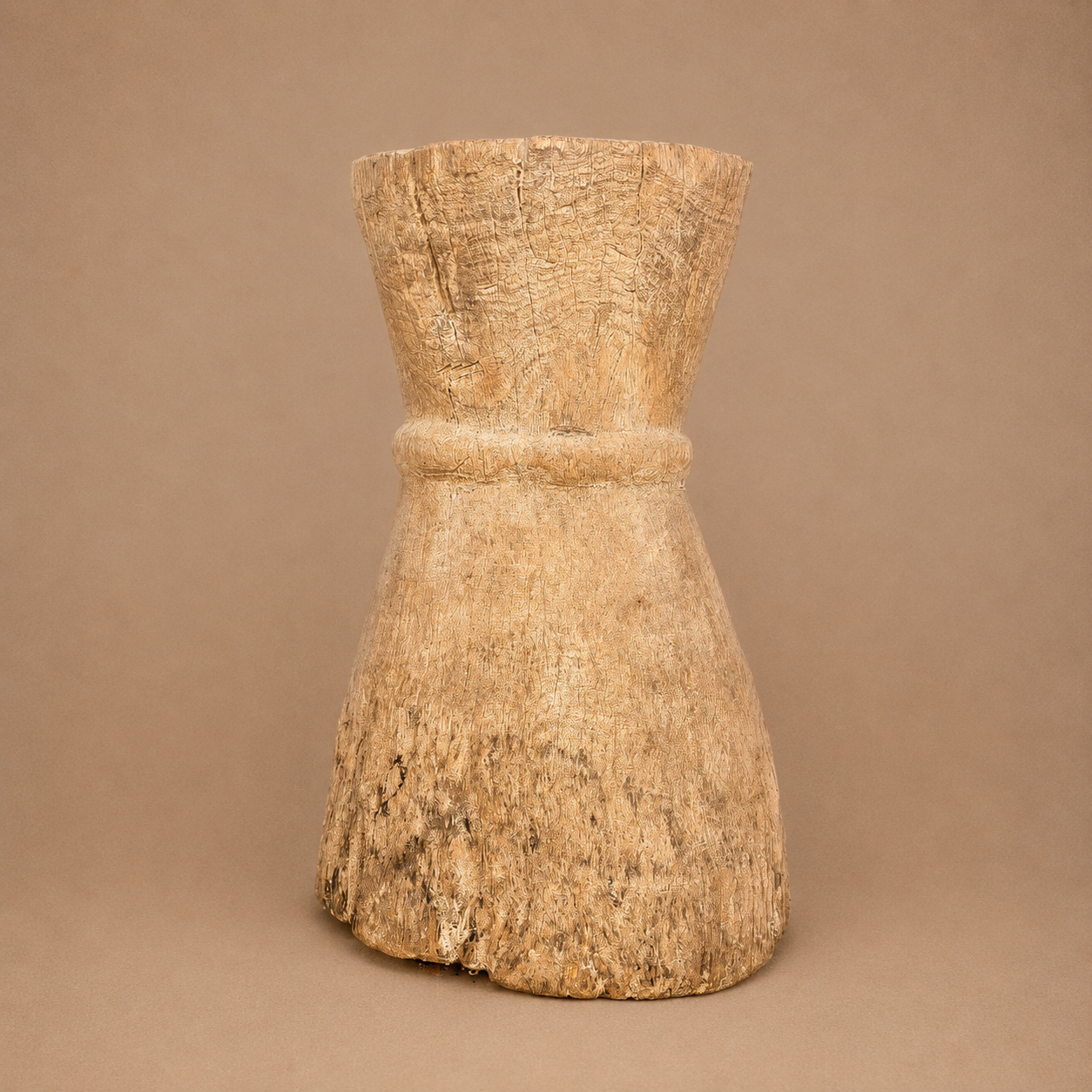 TONGA GRAIN MORTAR/SIDE-TABLE (ZIMBABWE) 29D 54H NAT