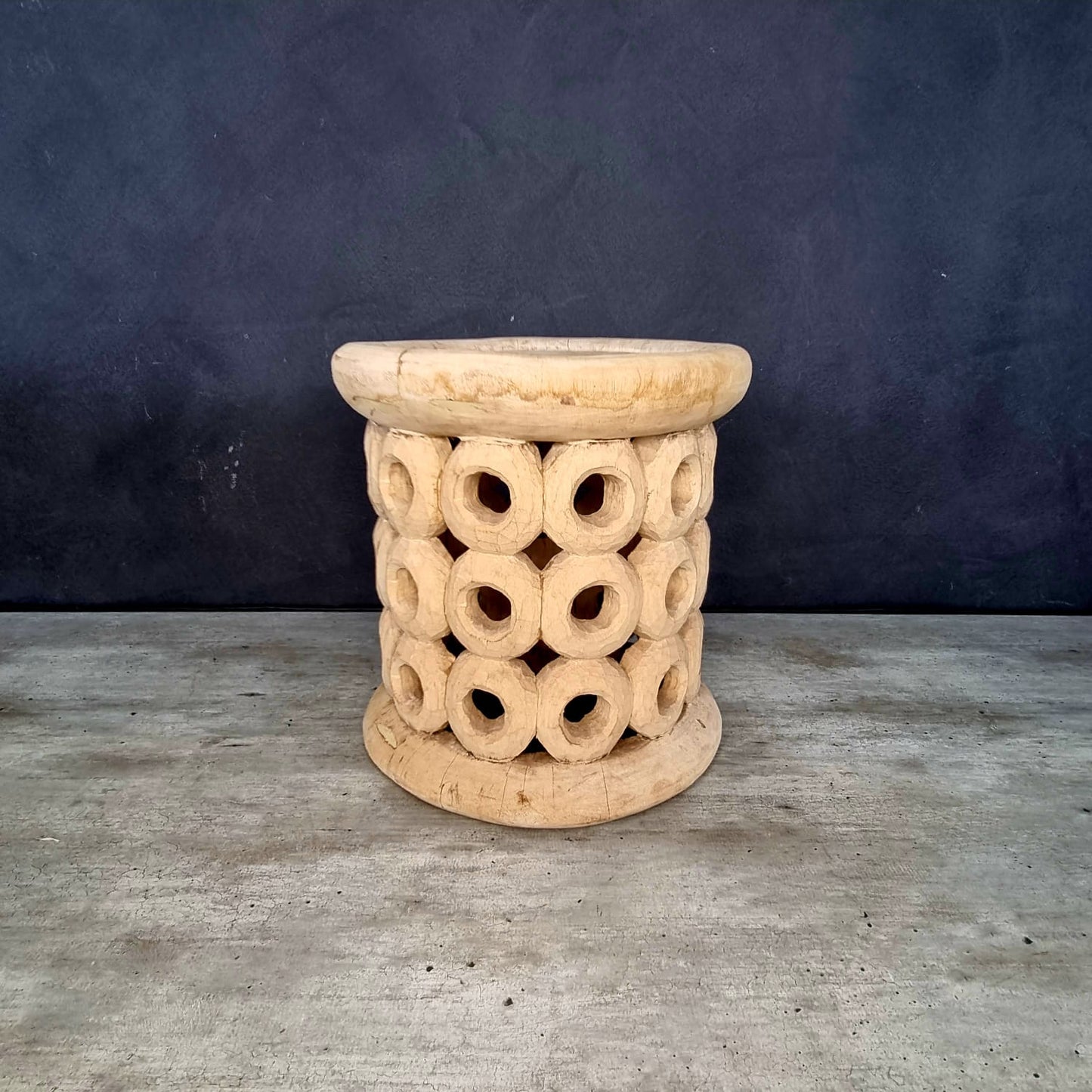STOOL/SIDE-TABLE (CAMEROON) 40D 40H NATURAL