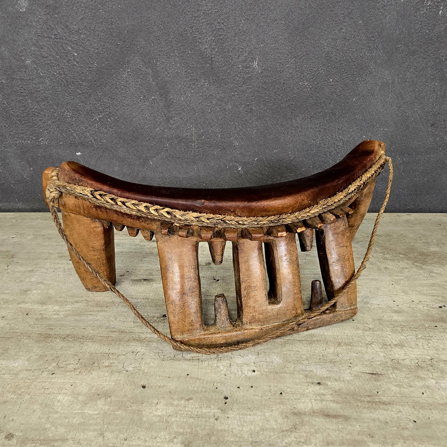 DINKA HEADREST (SUDAN) SP