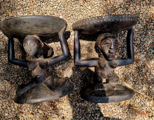 CHOKWE CARYATID STOOL (DRC) 23D 35H