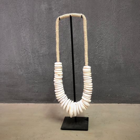 COIN SHELL NECKLACE (INDONESIA) SML 12W 39H
