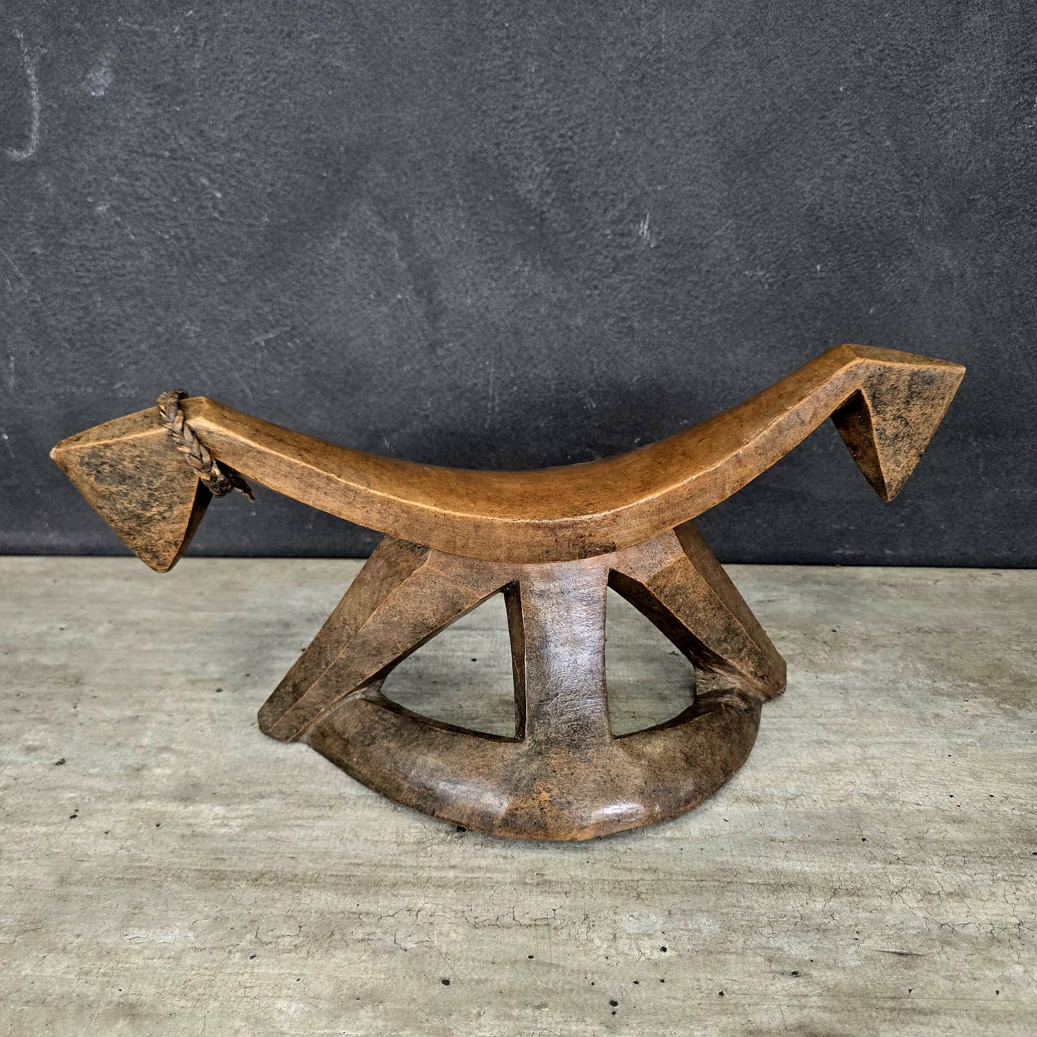 DINKA HEADREST (SUDAN) SP