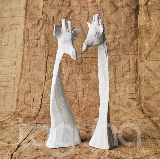 GIRAFFE HEAD (SWAZILAND) 40H WHITEWASH