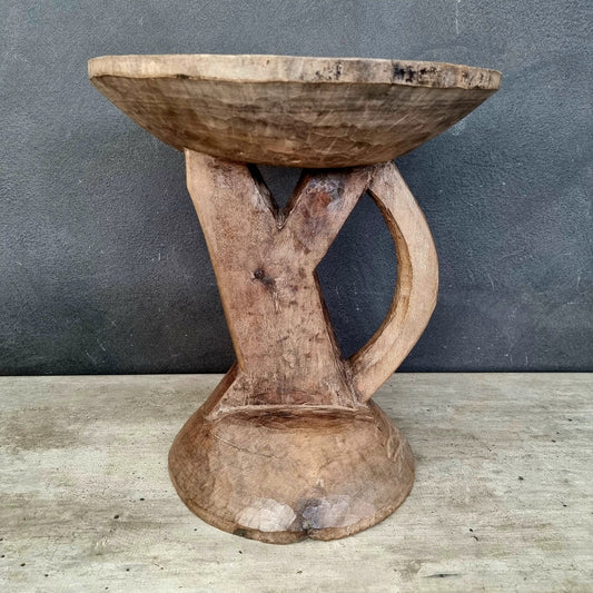 TONGA STOOL (ZIMBABWE) 38W 36H