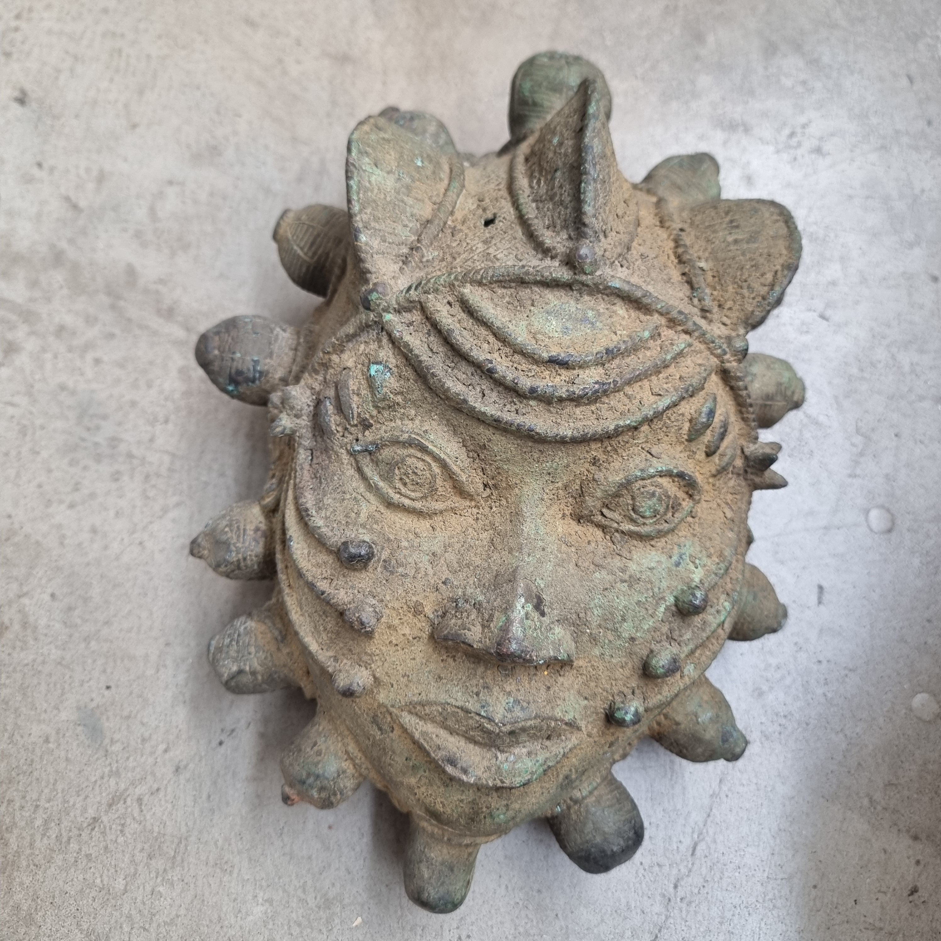 BENIN MASK (BENIN/NIGERIA)
