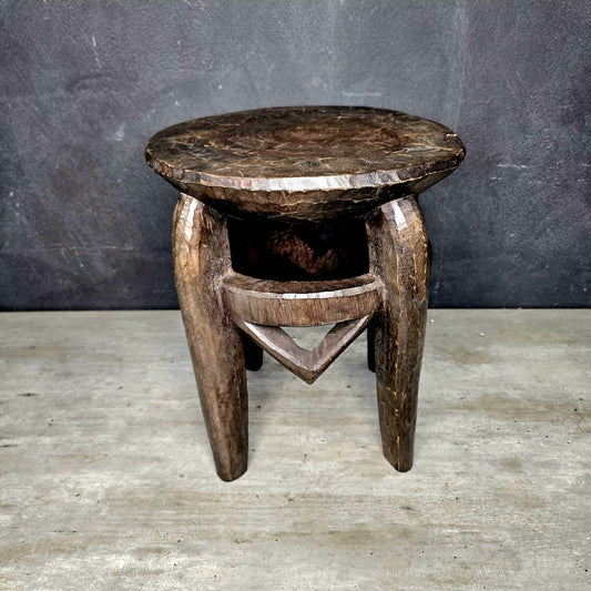 NUPE STOOL (NIGERIA) SML 35D 40H NAT