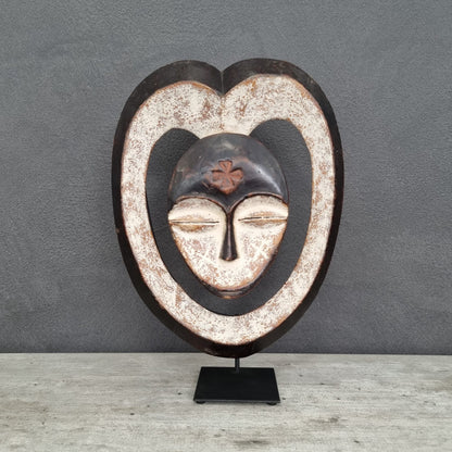 KWELE MASK (REPUBLIC OF CONGO) HEART 40H