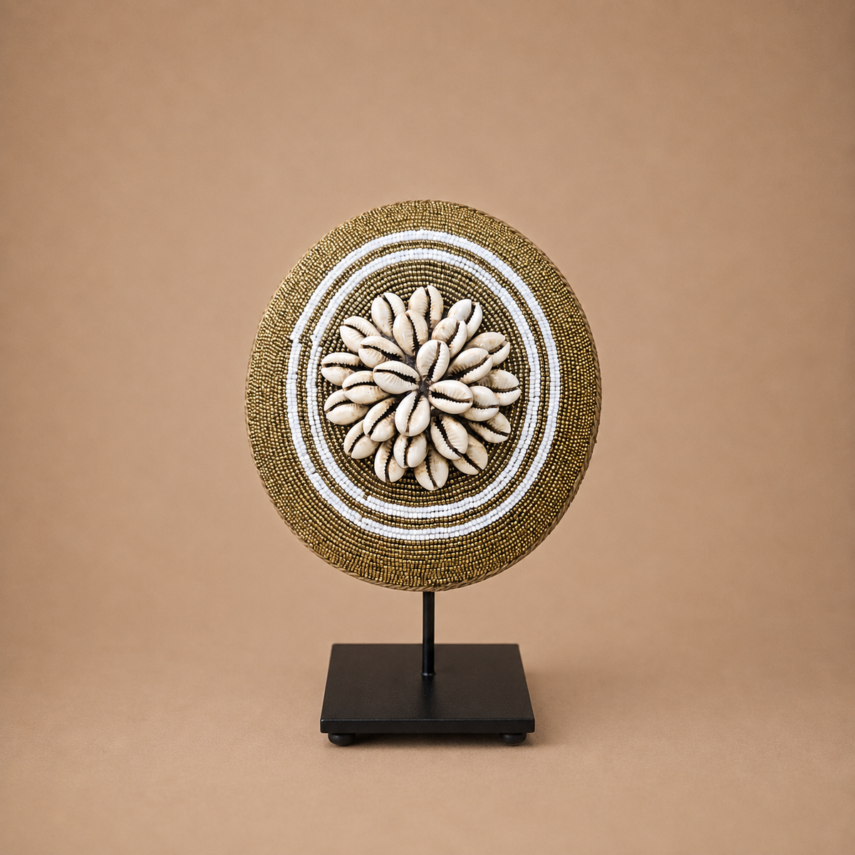 DECORATIVE SHIELD (CAMEROON) 15D BEADED