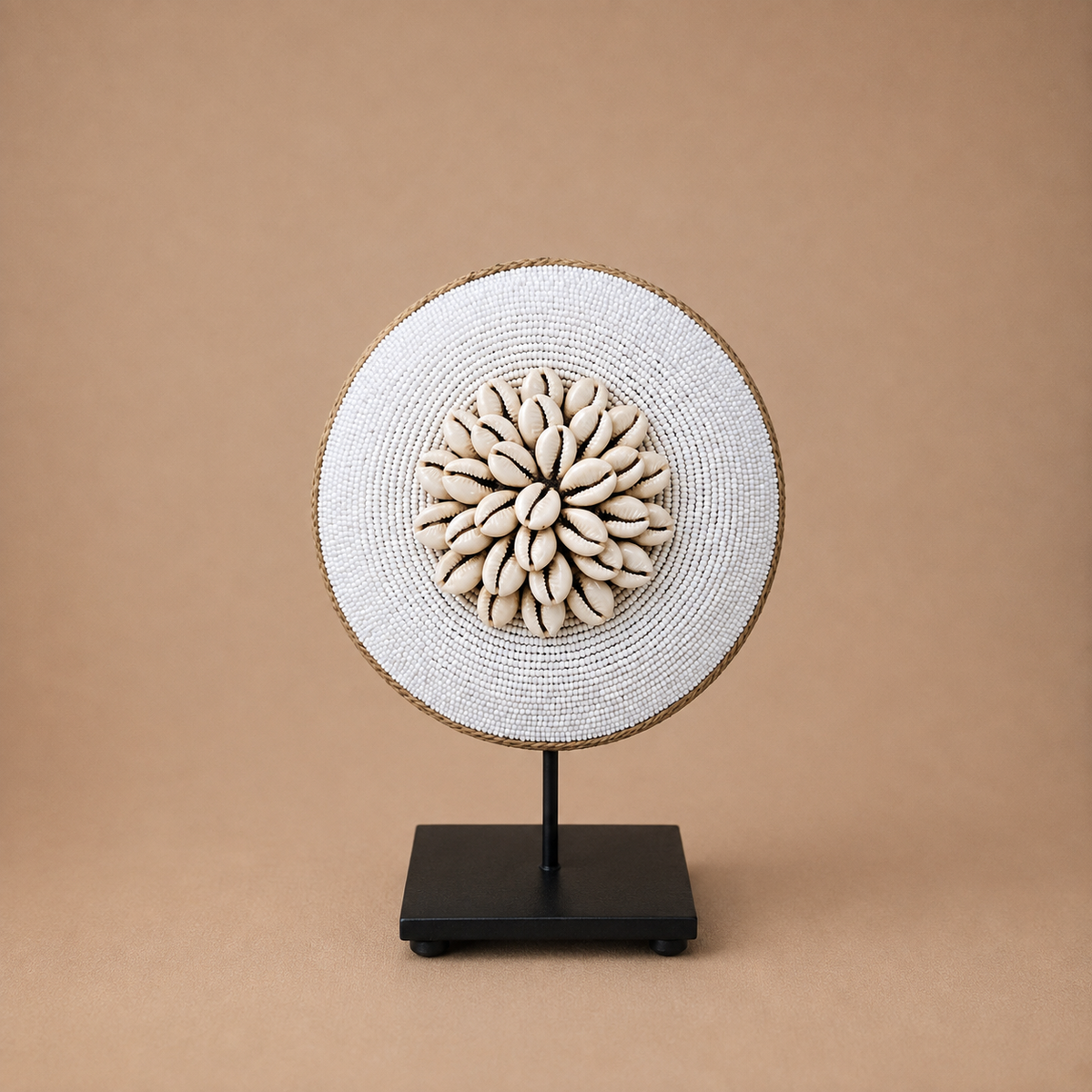 DECORATIVE SHIELD (CAMEROON) 15D BEADED