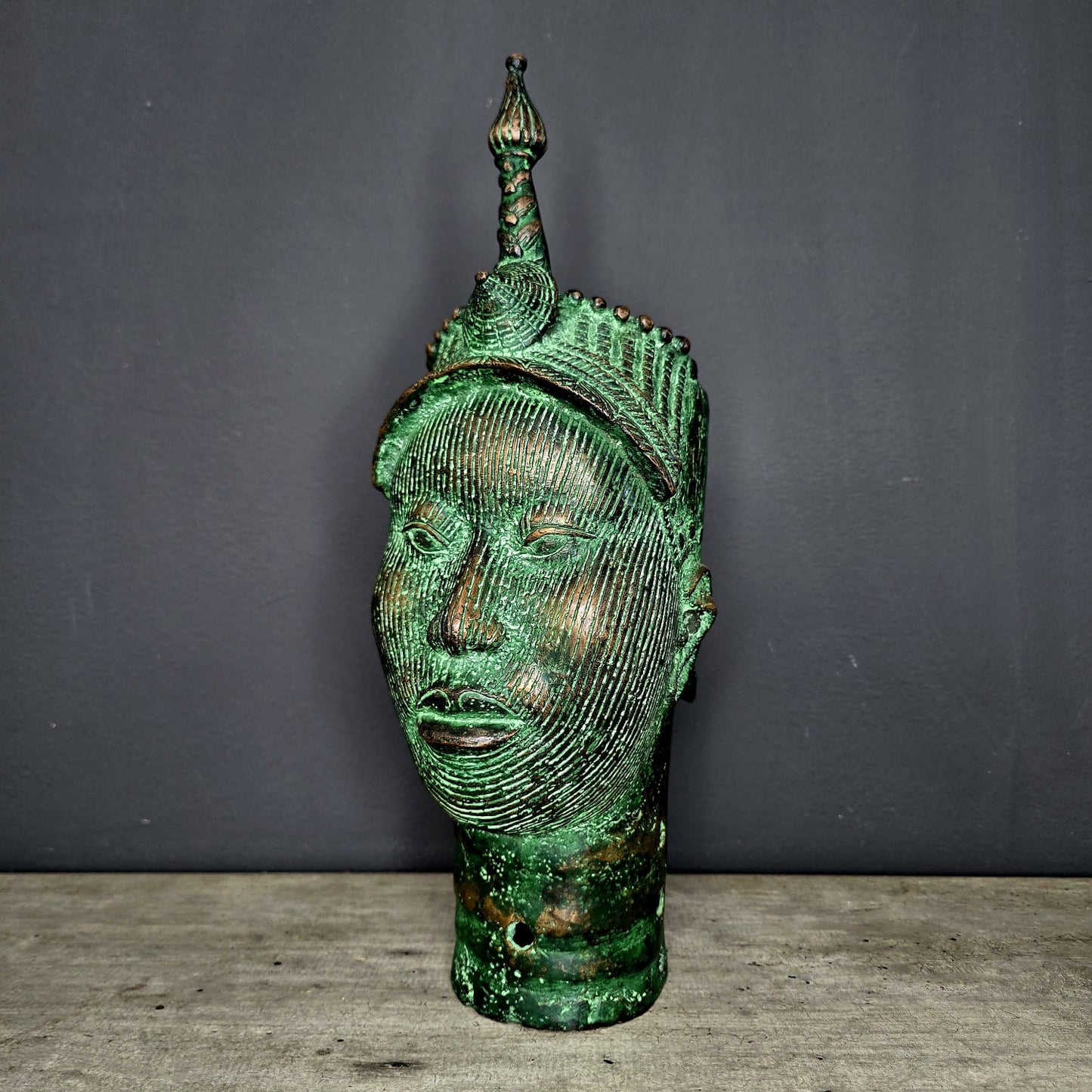 BENIN HEAD (BENIN/NIGERIA) 30H