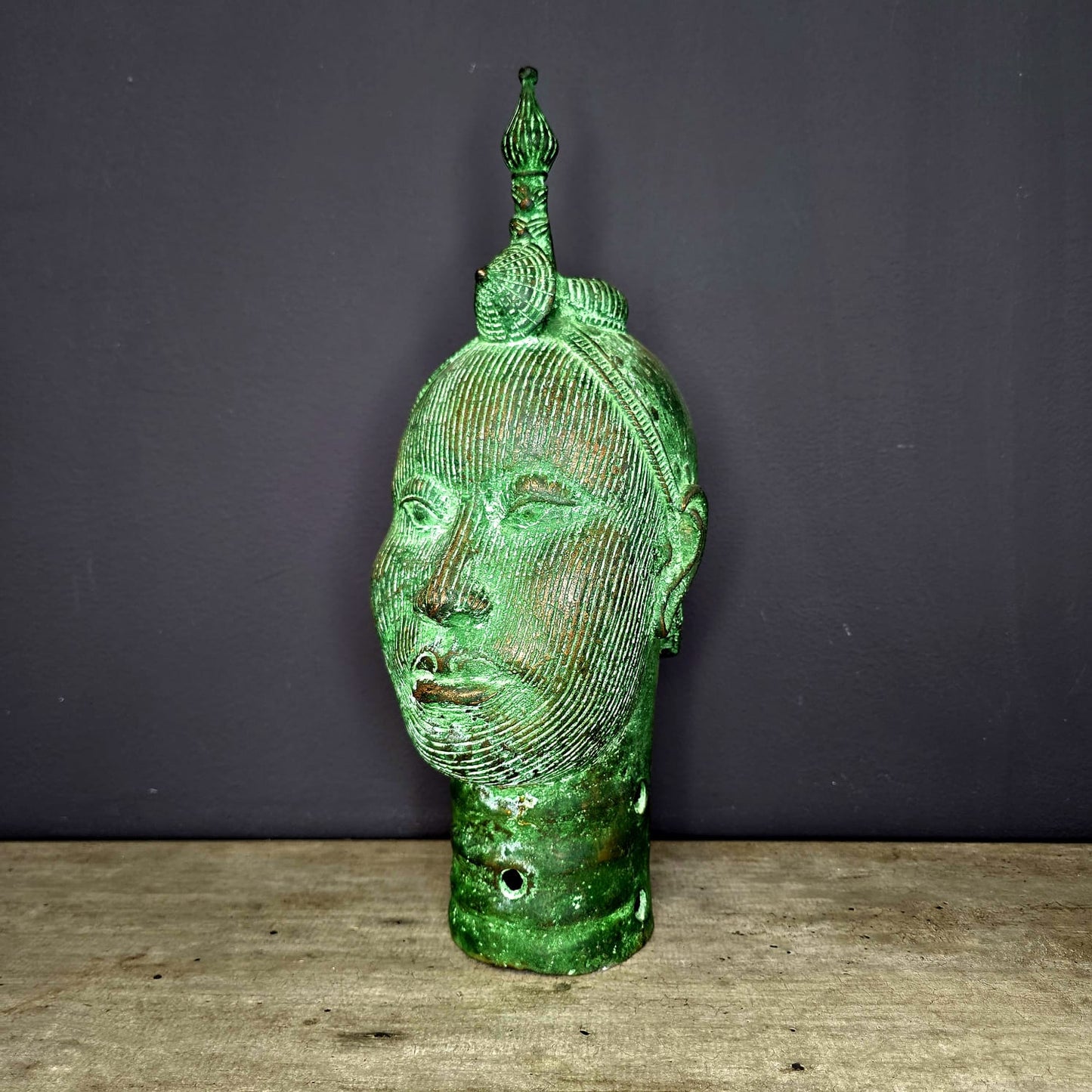 BENIN HEAD (BENIN/NIGERIA) 30H