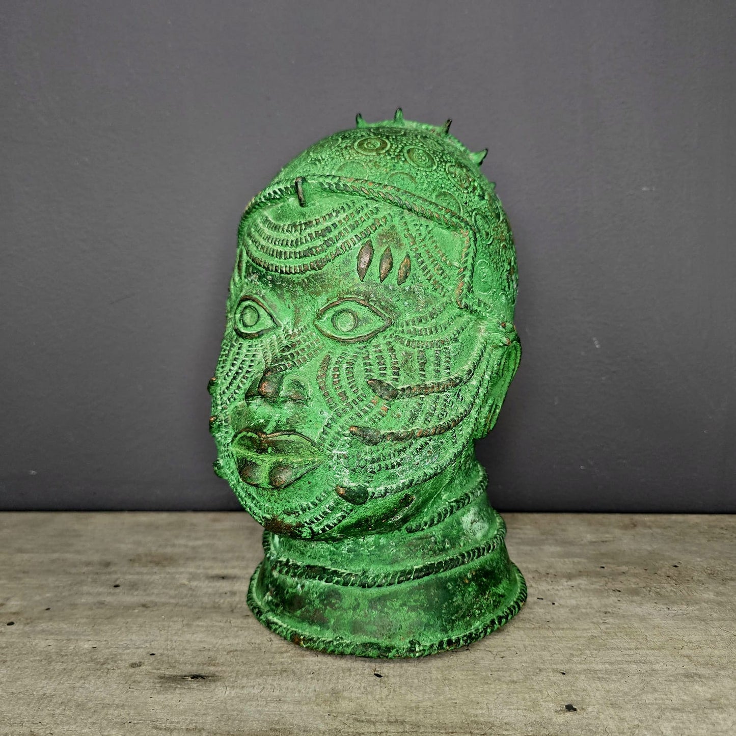 BENIN HEAD (BENIN/NIGERIA) 30H