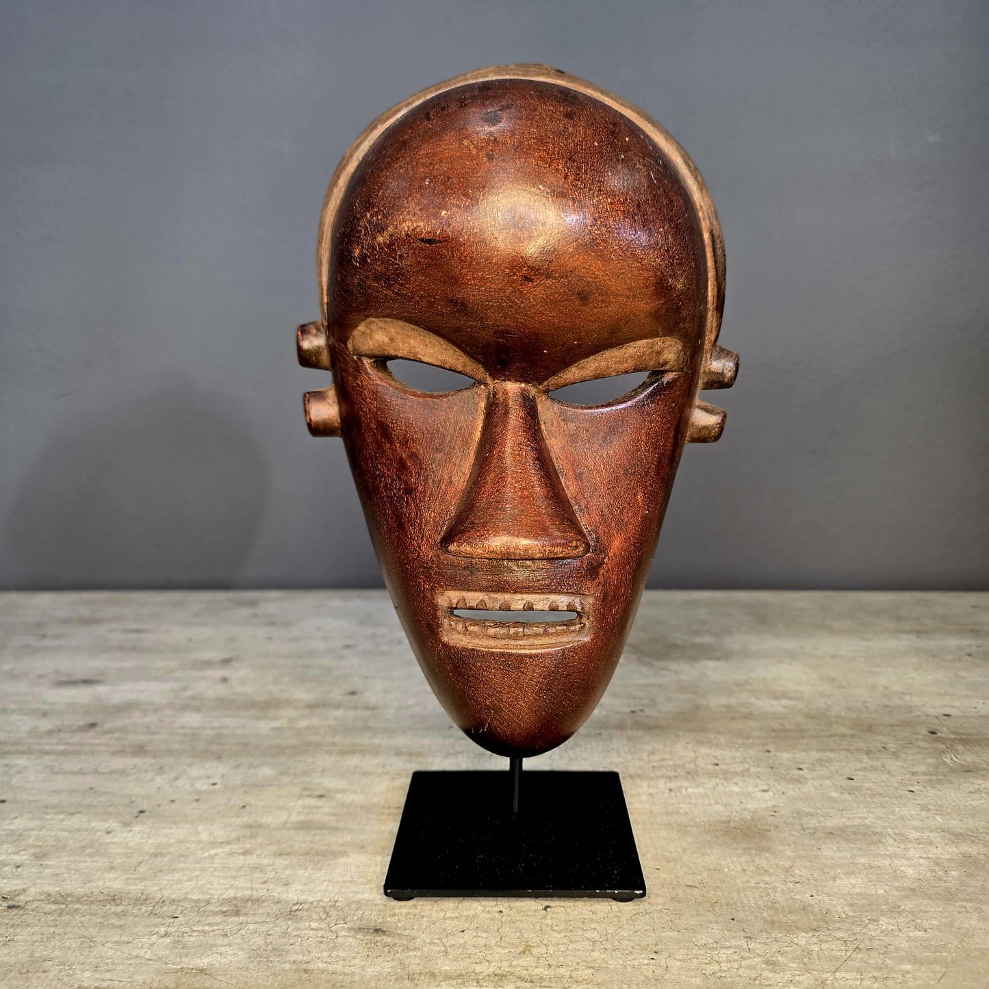 MASK (REPUBLIC OF CONGO) 27-37H