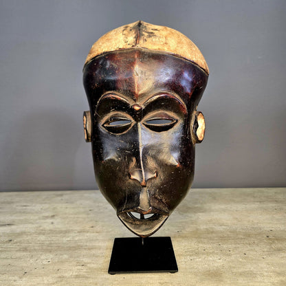 MASK (REPUBLIC OF CONGO) 27-37H
