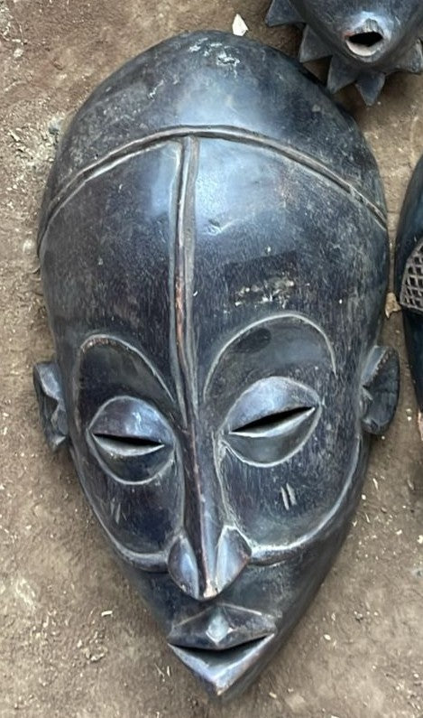 CHOKWE MASK (REPUBLIC OF CONGO) 33-38H