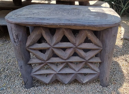 NUPE TABLE (NIGERIA) 78L 60W 55H