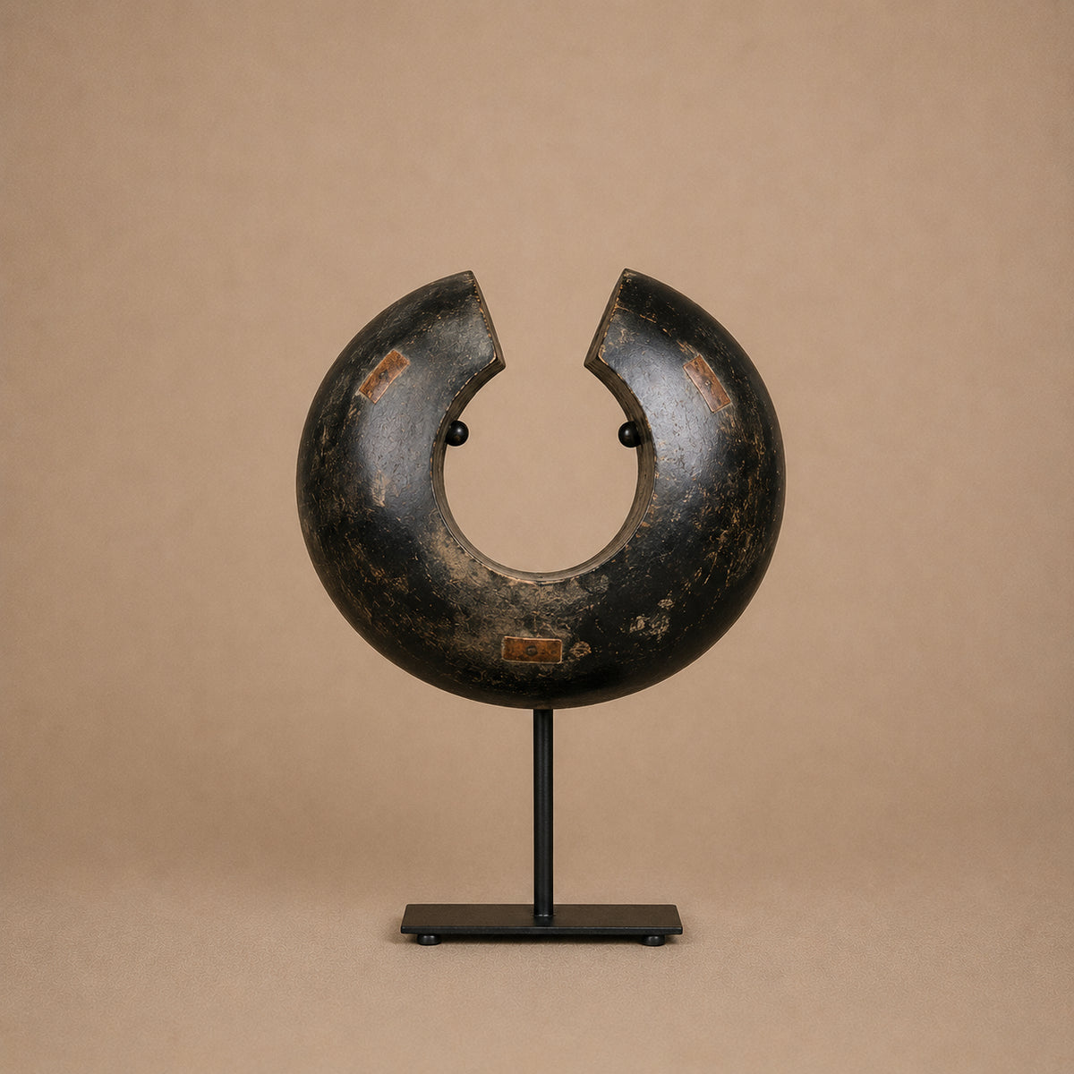 TUTSI BANGLE (RWANDA) 20W 22H