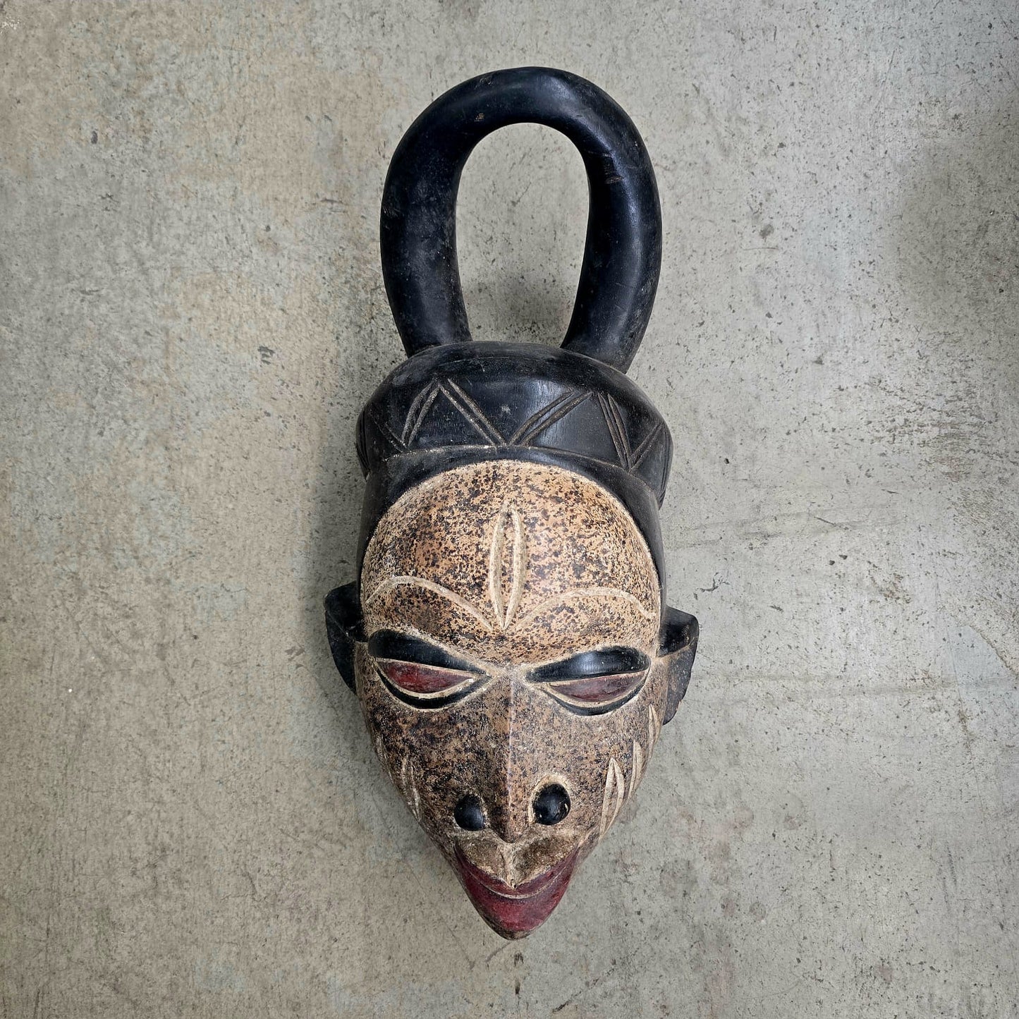 IGBO MASK (NIGERIA) HELMET 40H