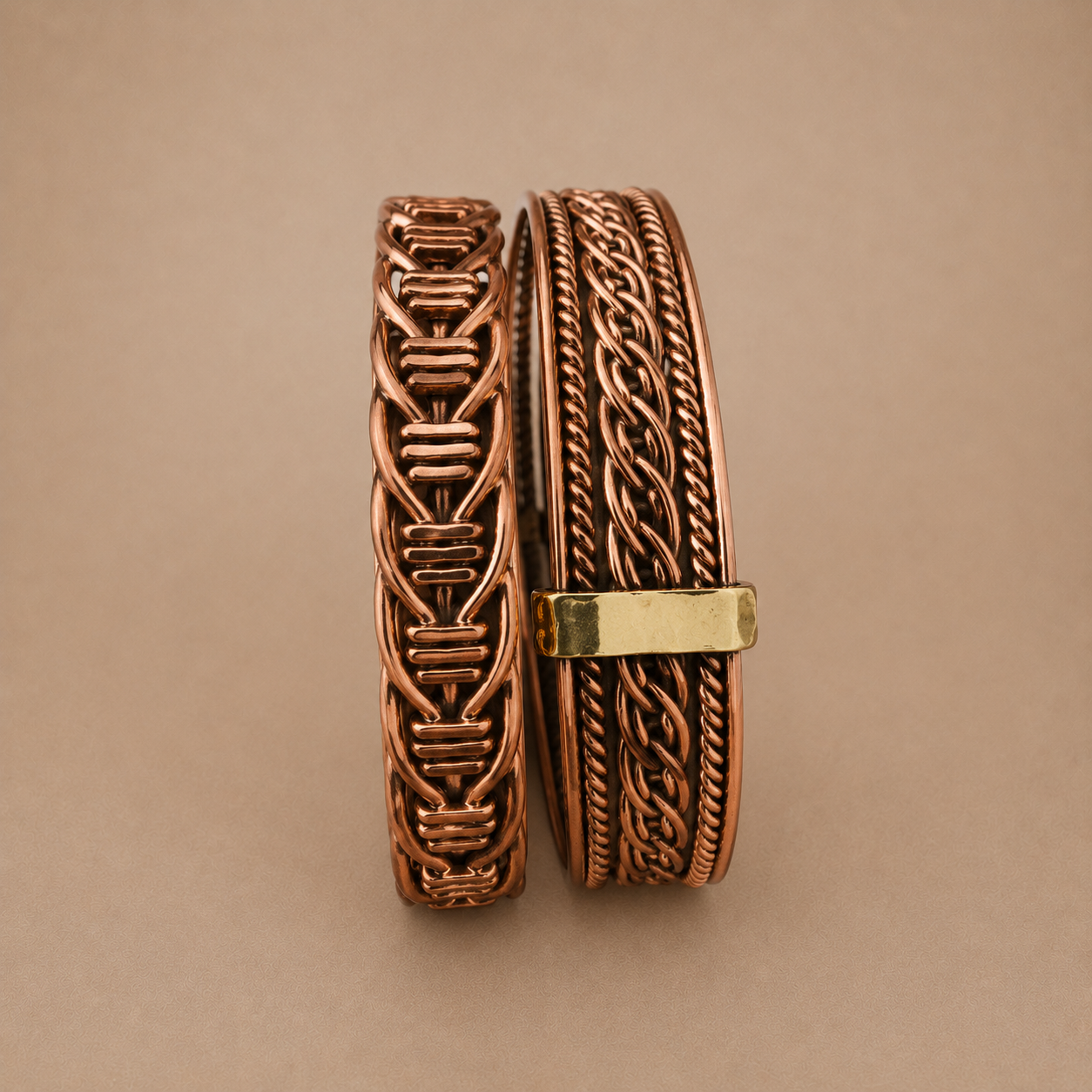 BANGLE WOVEN WIRE (KENYA) COPP 'BANKROLL'